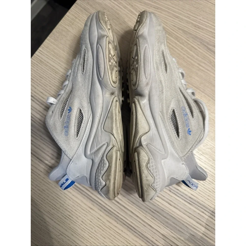 N/A adidas ozweego