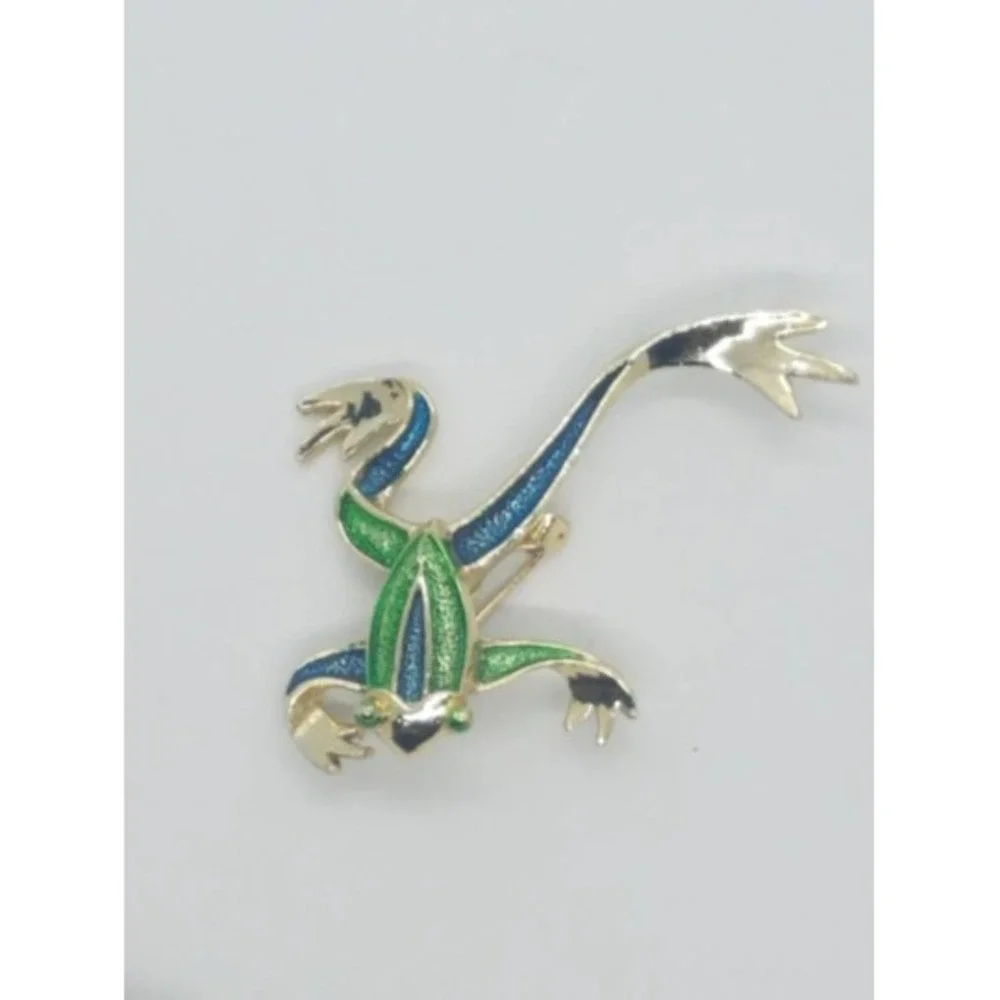 N/A vintage brooch
