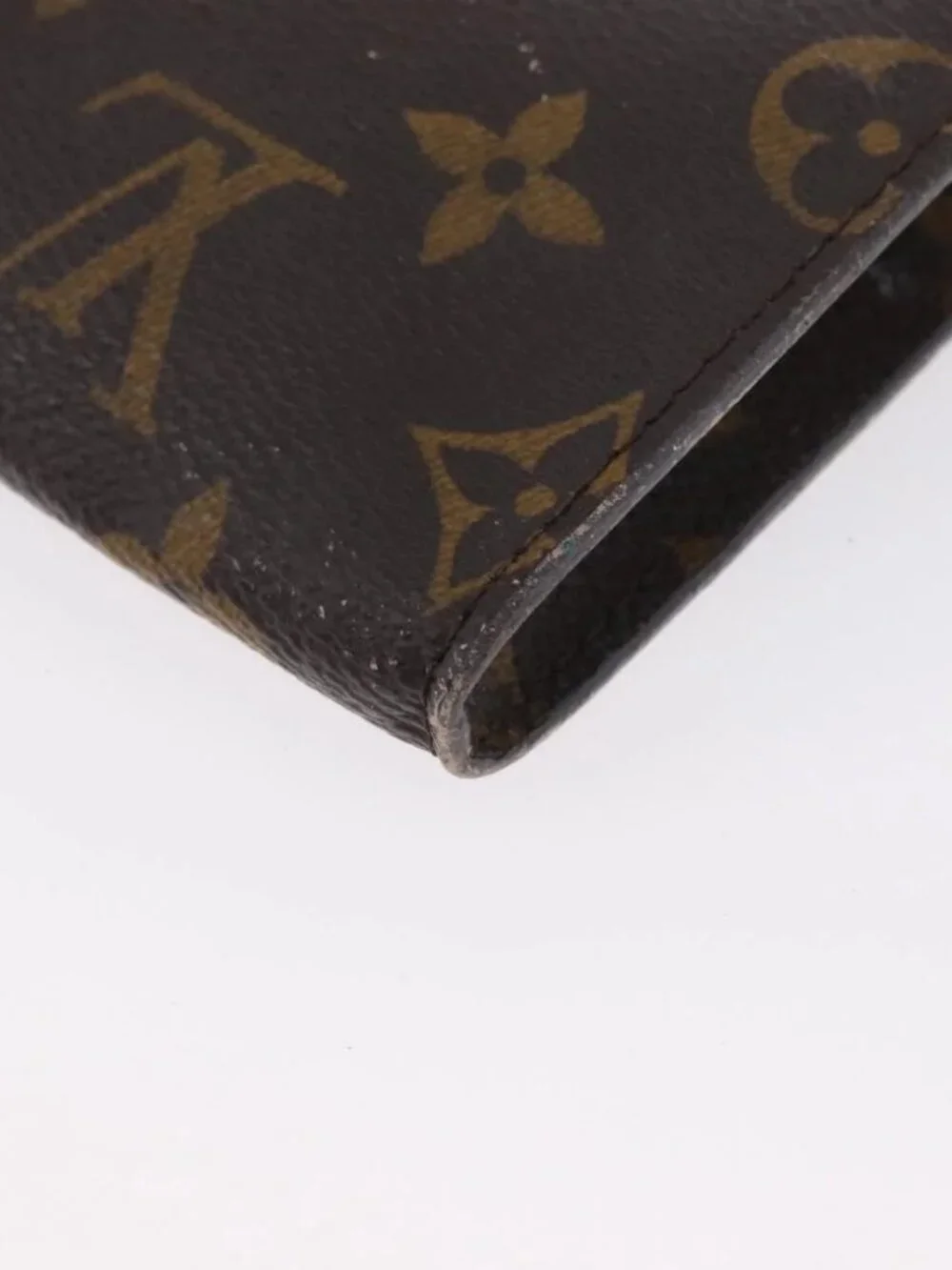 Louis Vuitton brand	louis vuitton
