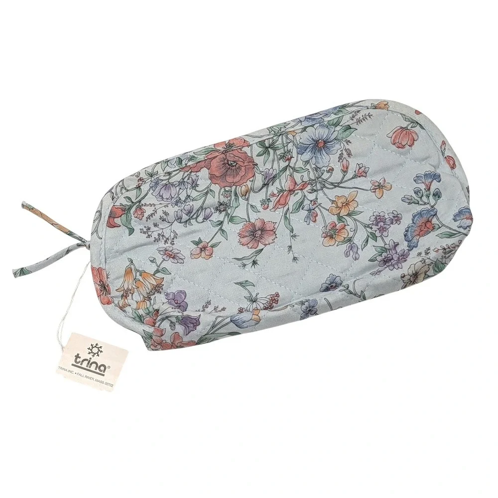 Vintage Trina Turk Floral Quilted Case Pouch NWT Blue Zip Makeup Travel Bag