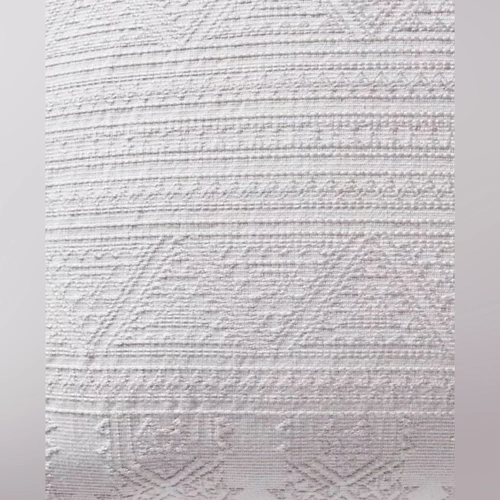 Ralph Lauren Home corners mitered