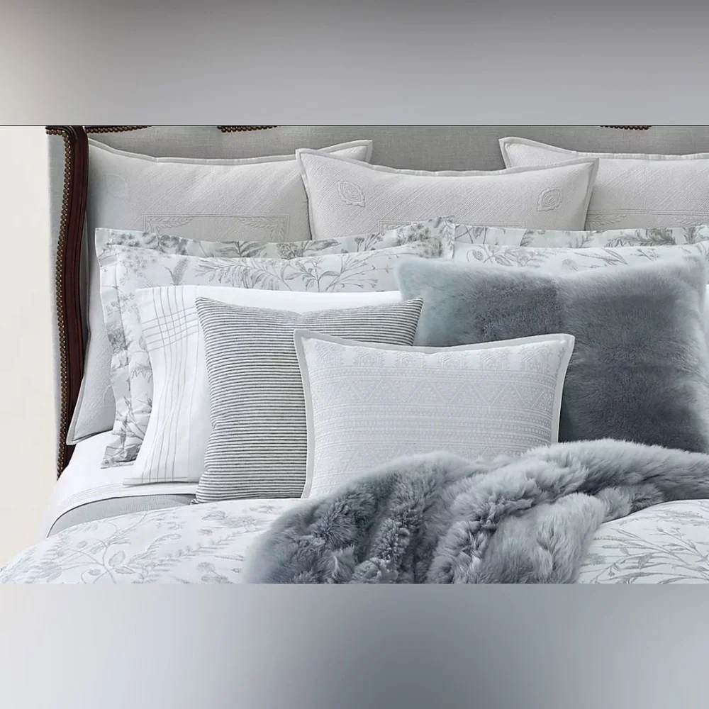Ralph Lauren Home measuring waterfowl corners