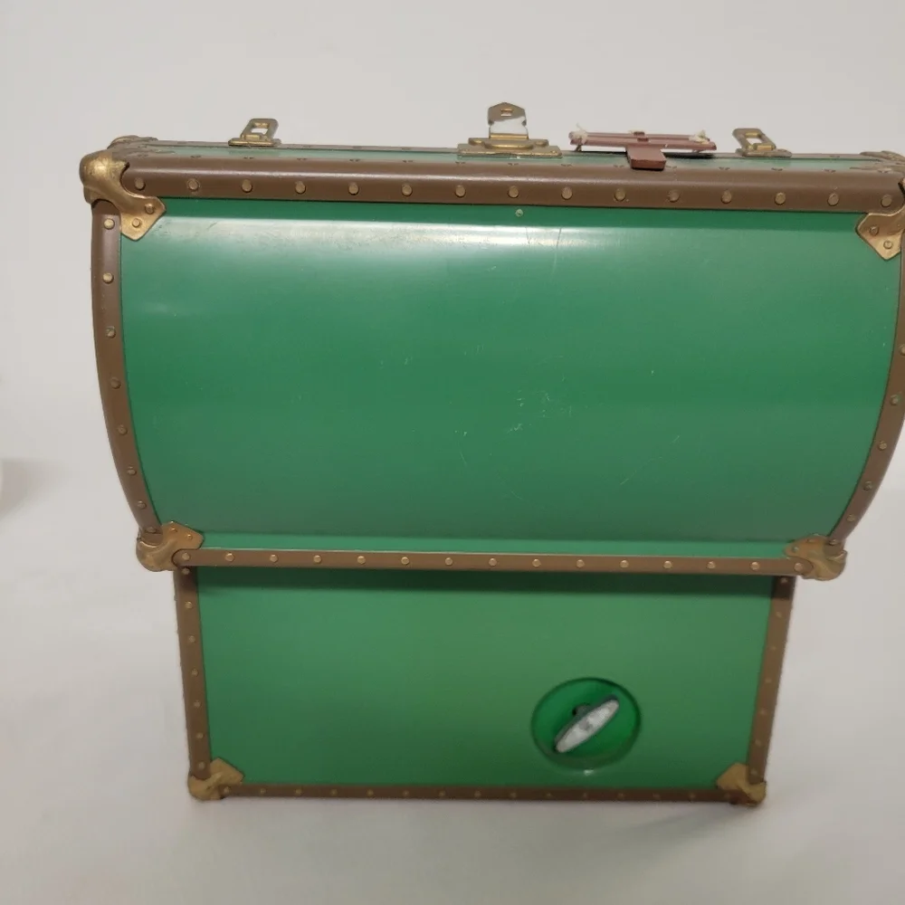 Enesco graphic toys