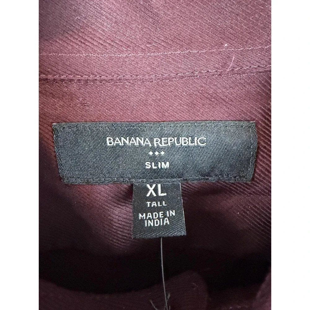 Banana Republic brand banana