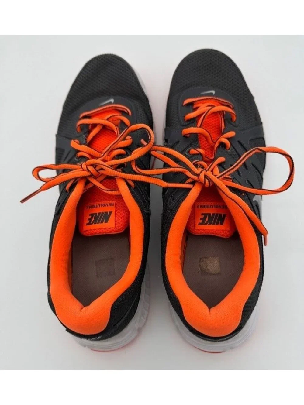 Nike revolution men