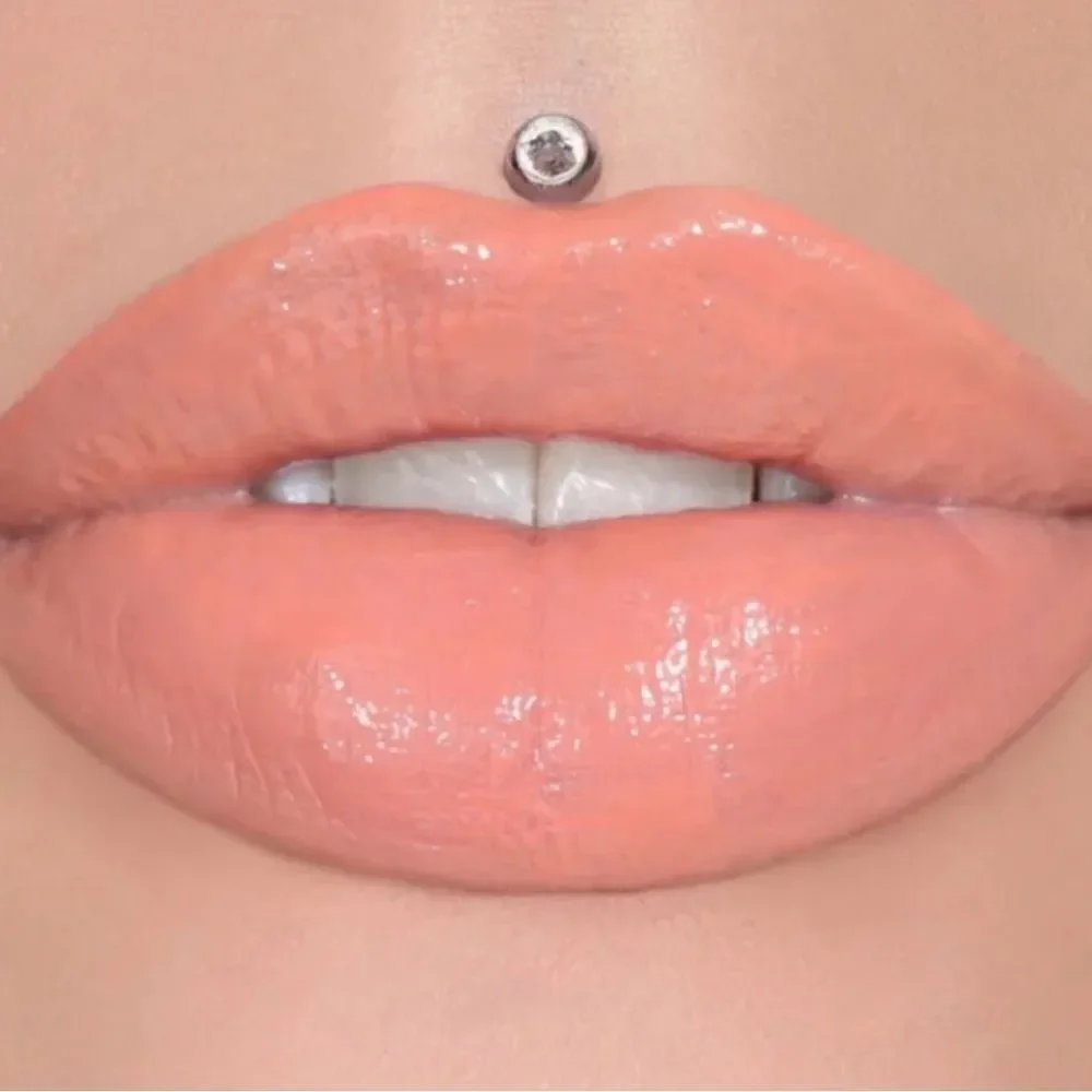 ENTWINED - Jeffree Star Supreme Gloss Full Pigmented Lip Gloss