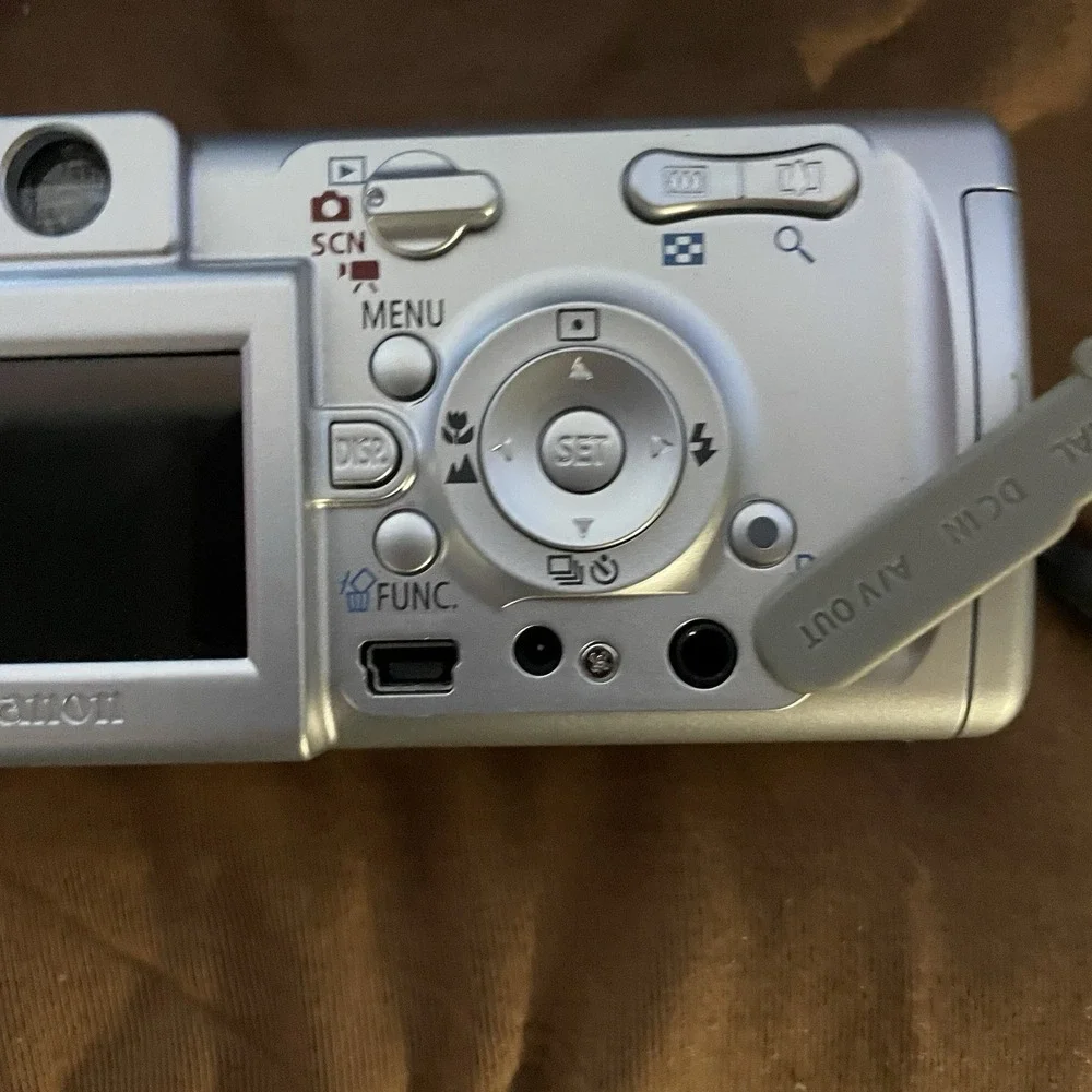 Canon powershot a400