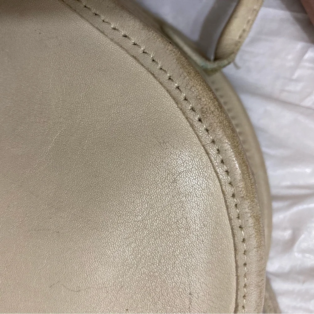 Coach scuffs wear