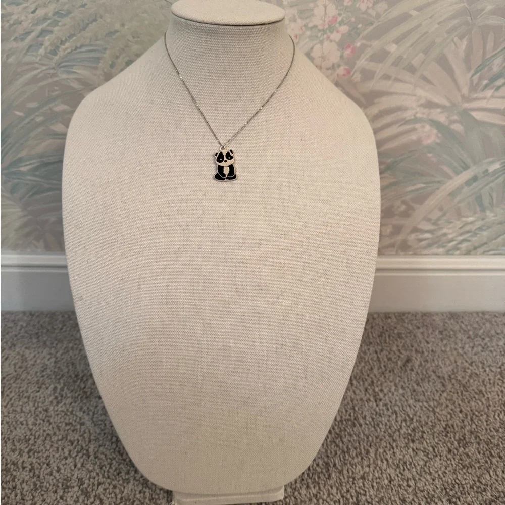 Harriet Ave Jewels black silver