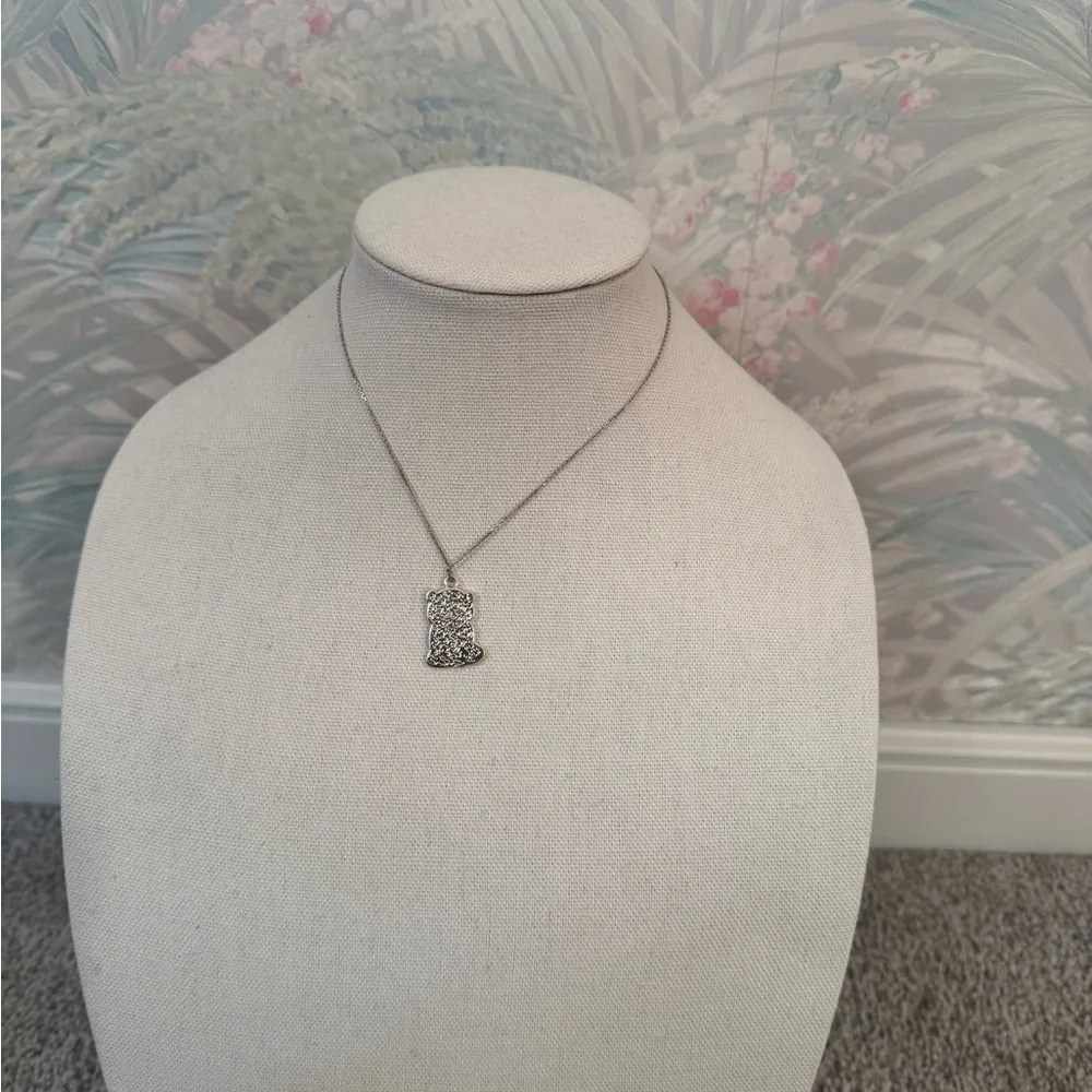 Harriet Ave Jewels black silver