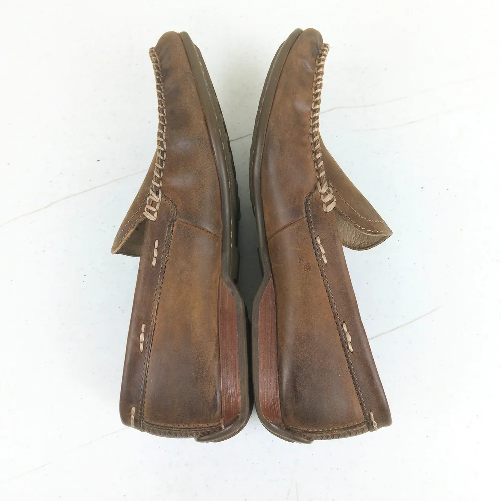 Frye classic brown