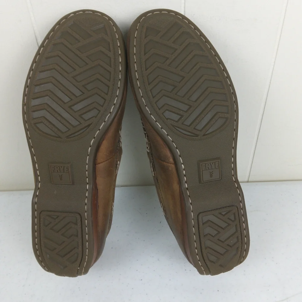 Frye classic brown