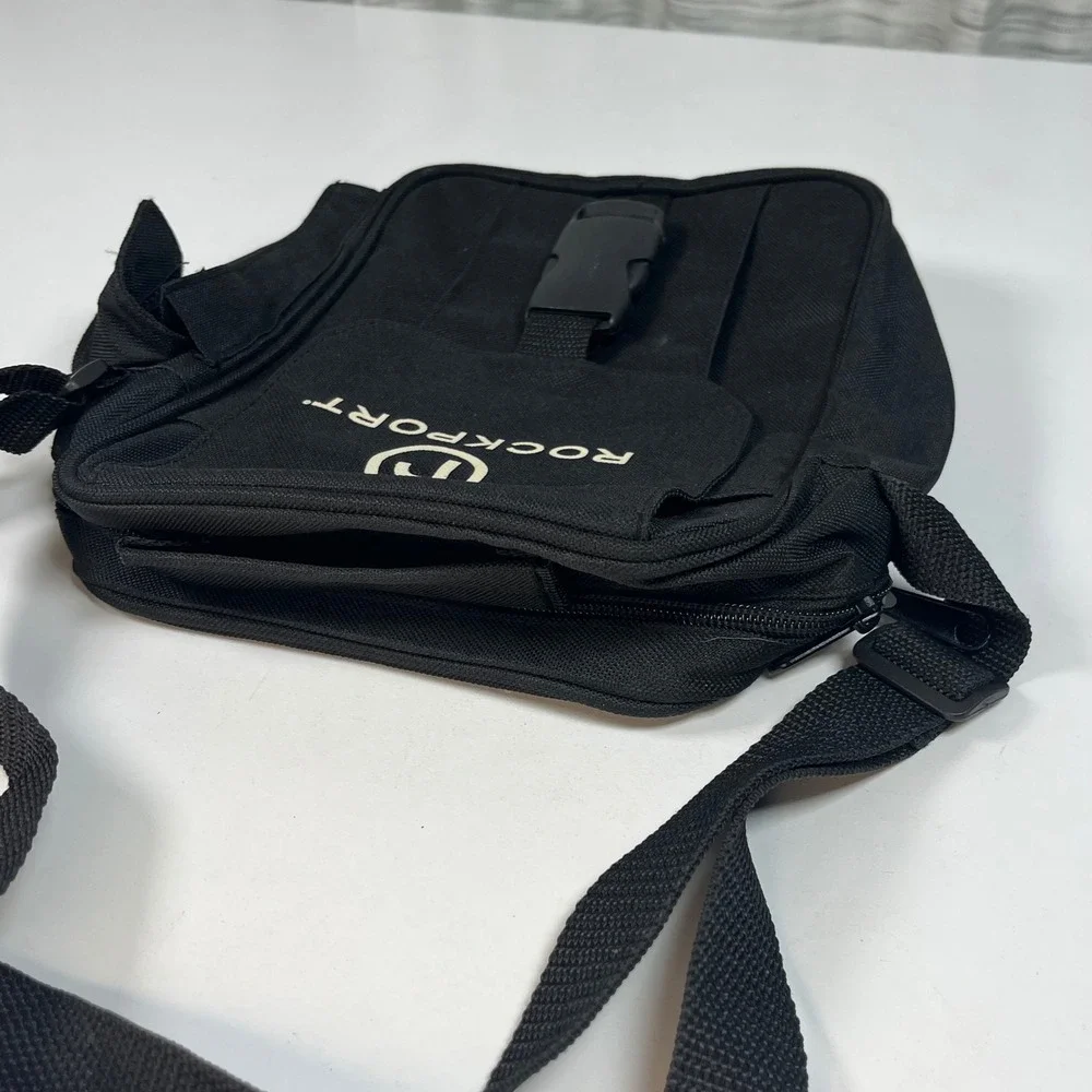 Rockport crossbody messenger