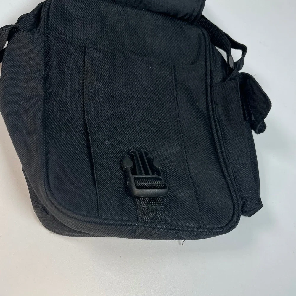 Rockport crossbody messenger