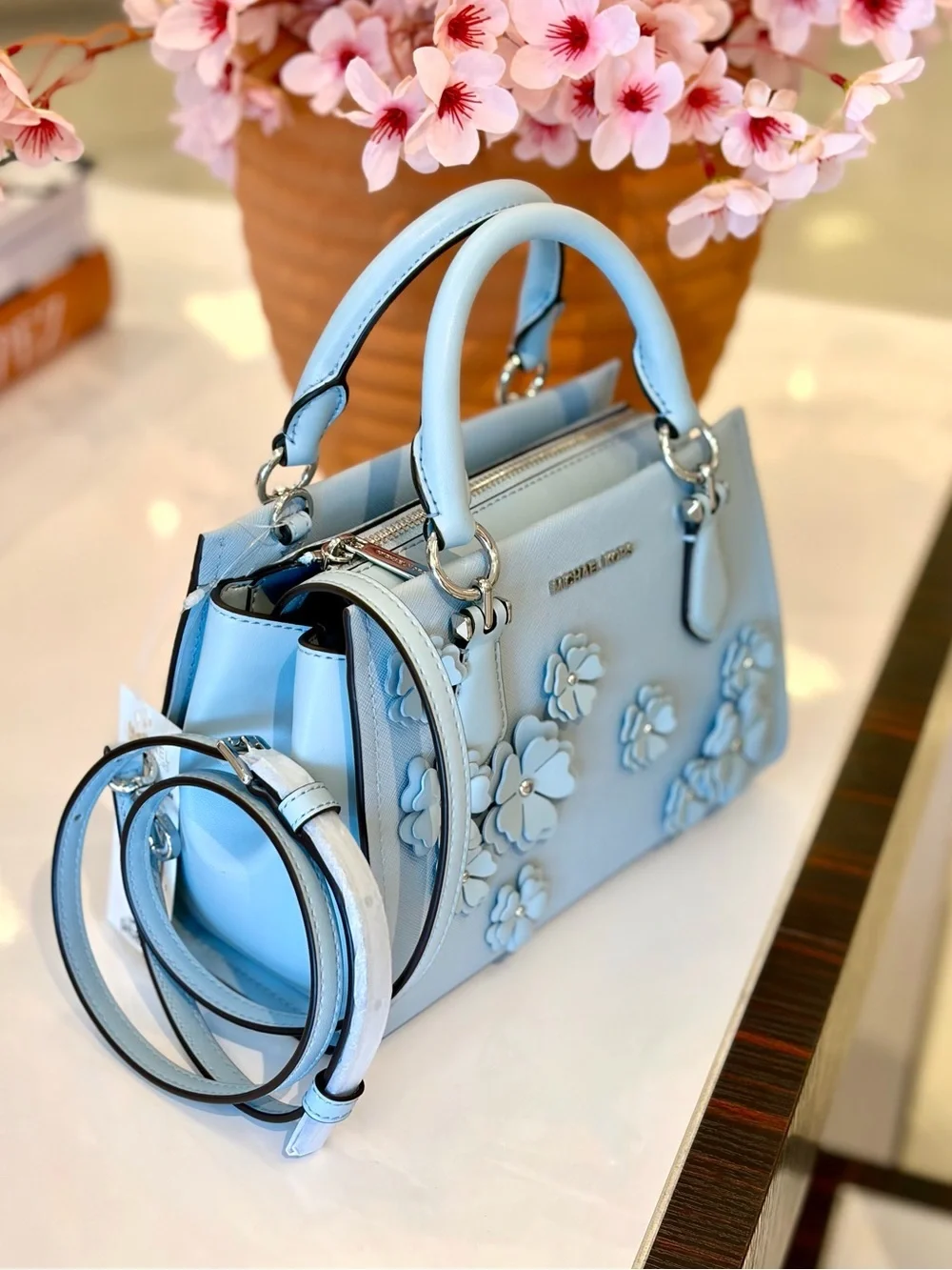 Michael Kors wear back 100%
