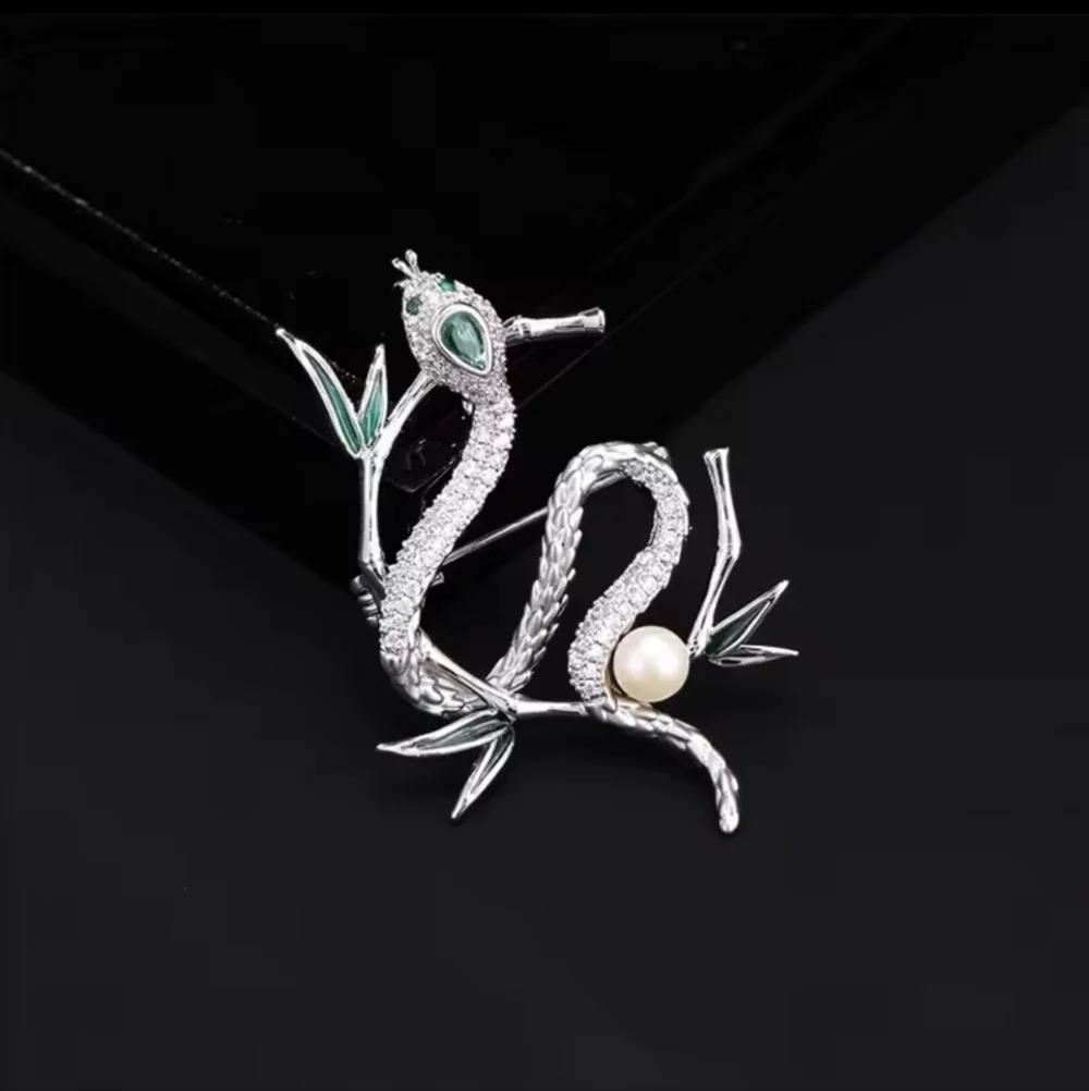 Vazira Queen silver copper
