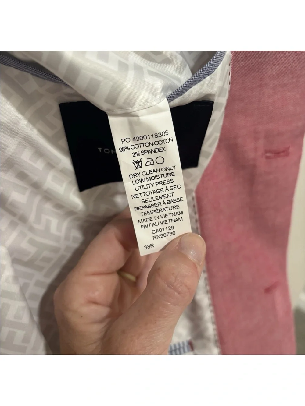 Tommy Hilfiger stylish single