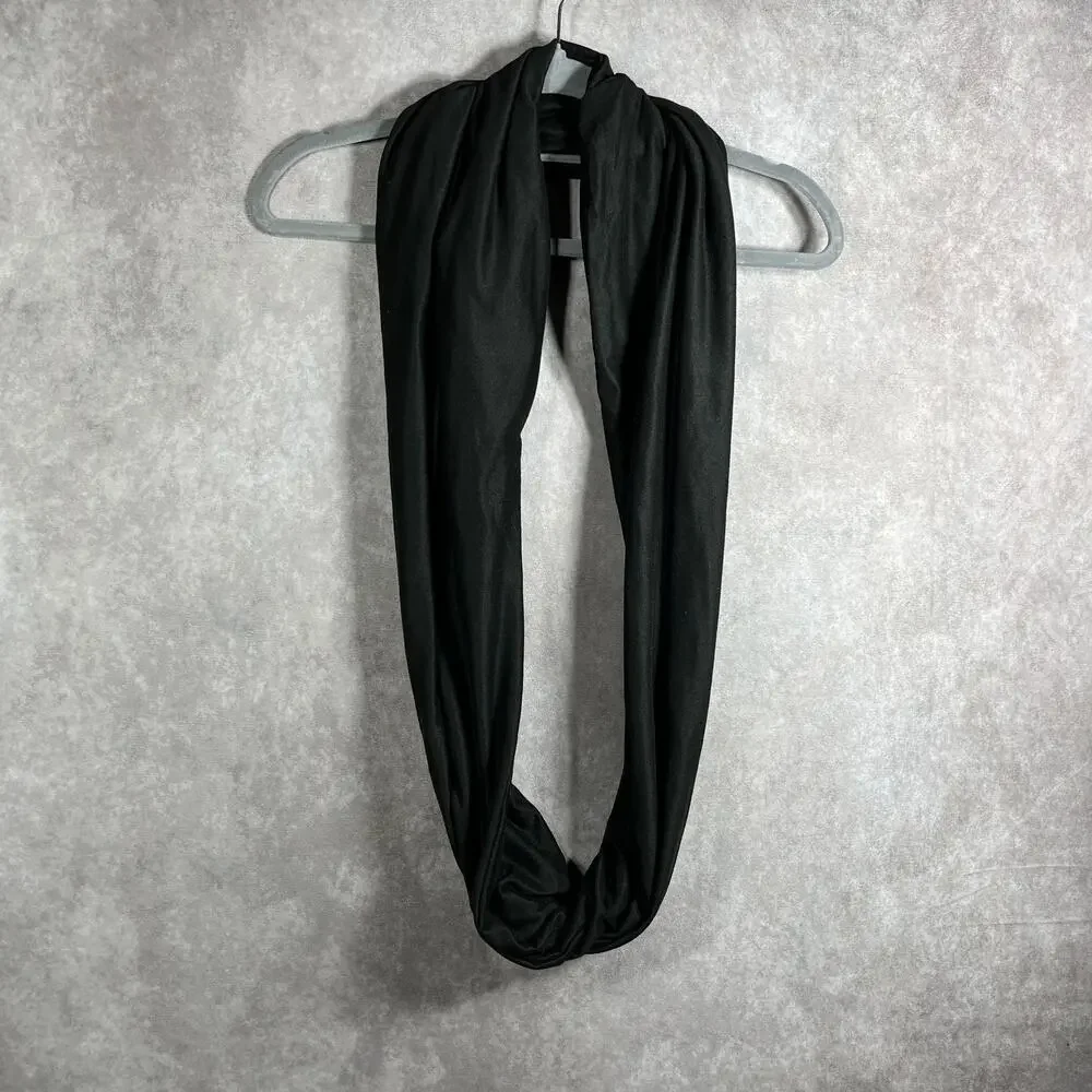Beyond Yoga‎ Hidden Pocket Infinity Scarf Womens One Size Black Lightweight