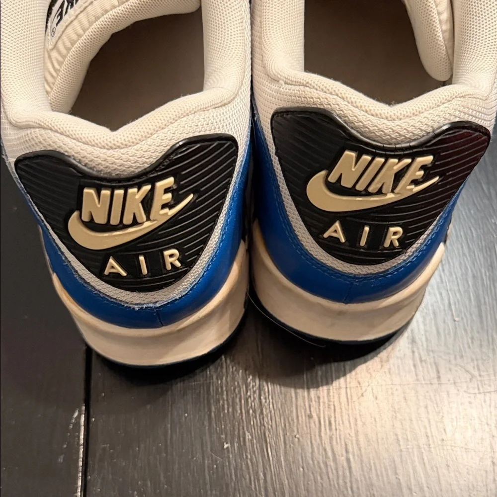 Nike air max