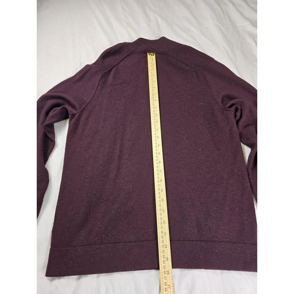 Banana Republic brand banana