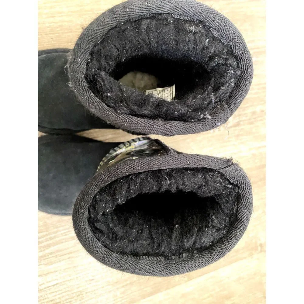 UGG pre owned