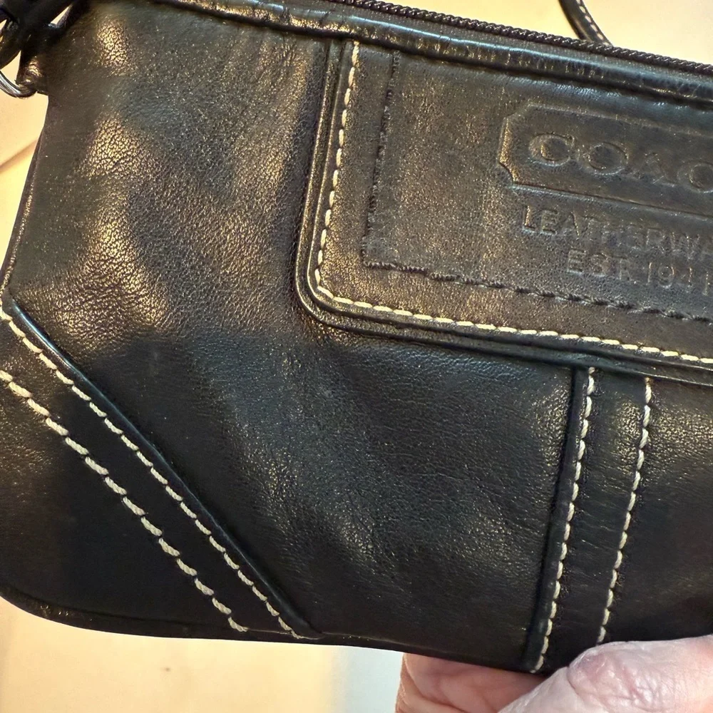 Coach elegant black