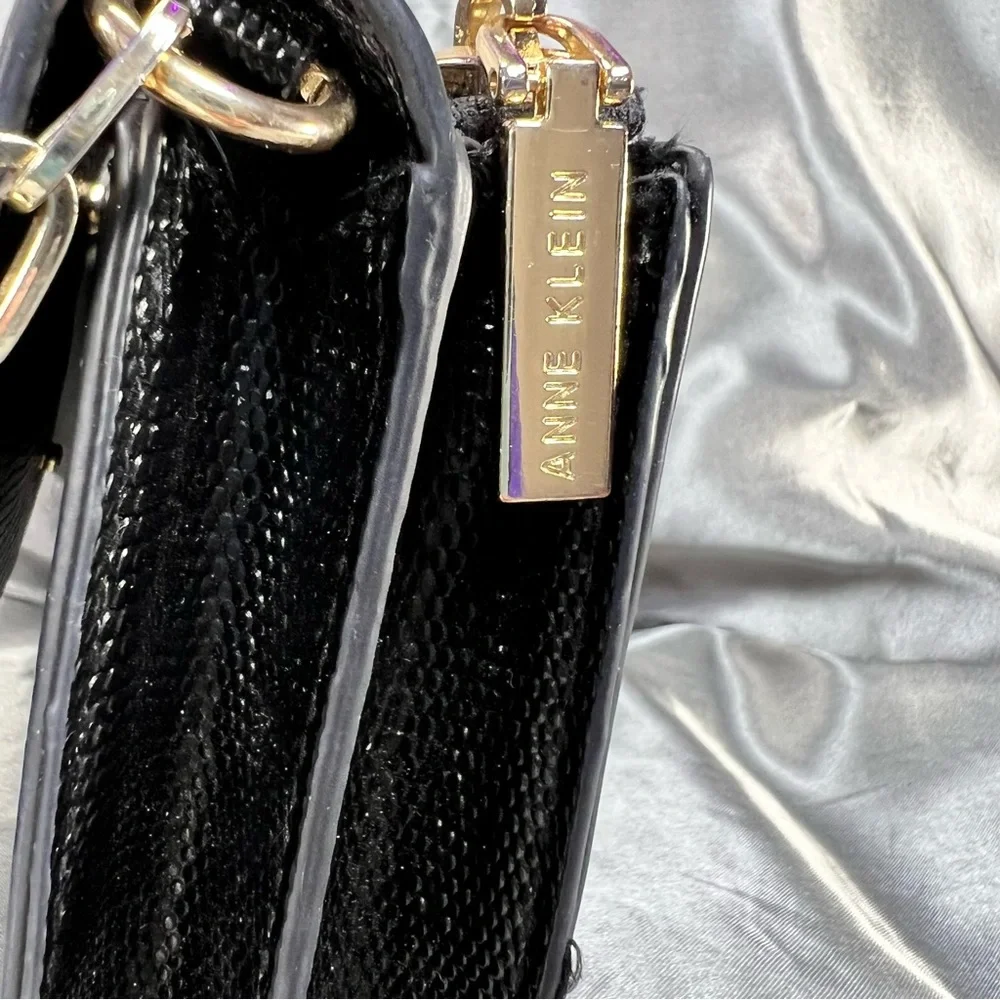 Anne Klein anne klein