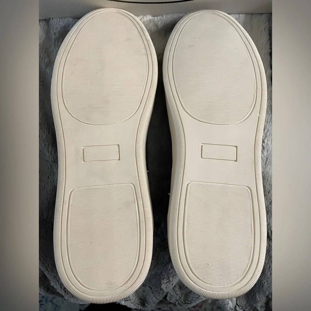 Steve Madden steve madden