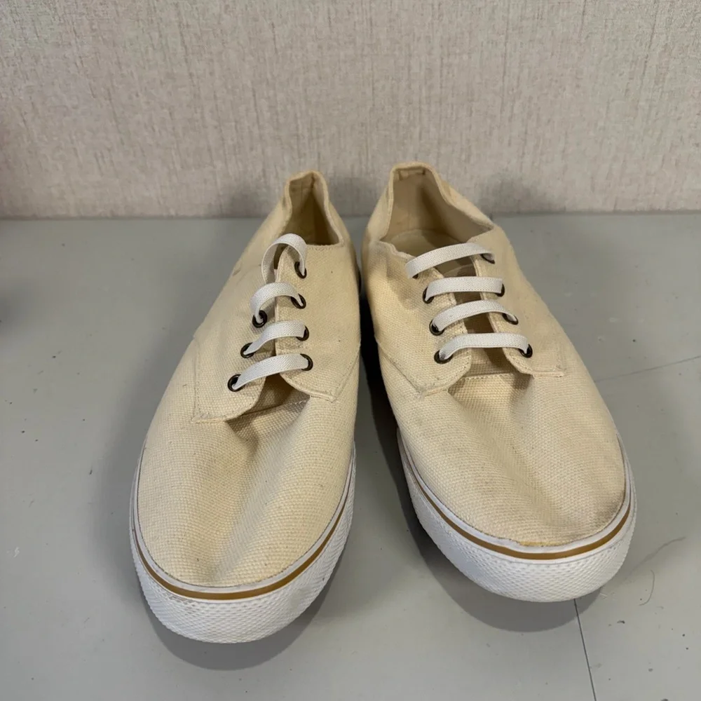 N/A canvas cream