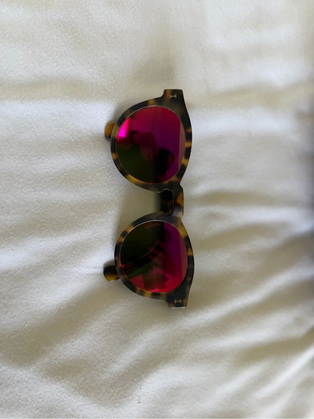Illesteva round tortoiseshell