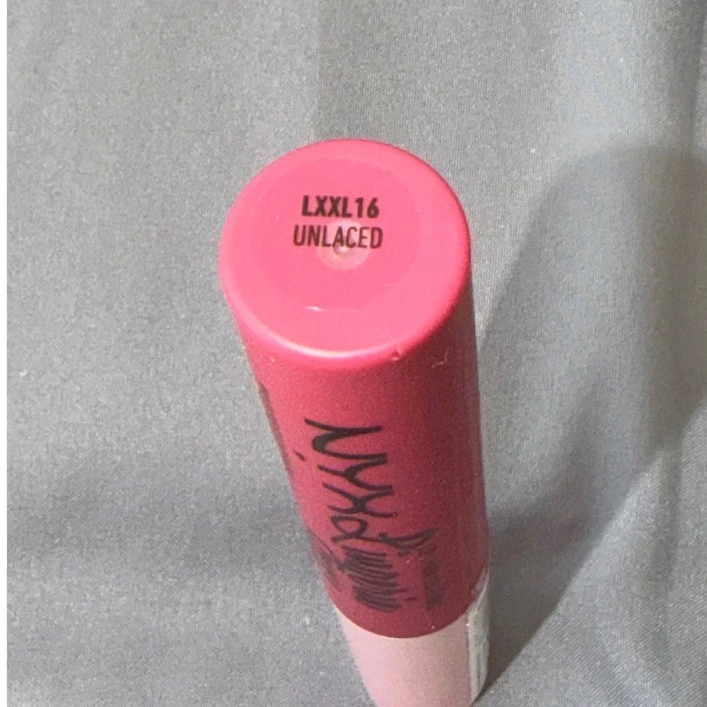 NYX lip lingerie