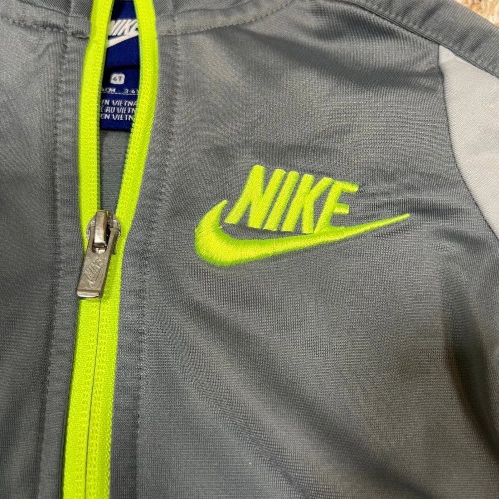 Nike full zip