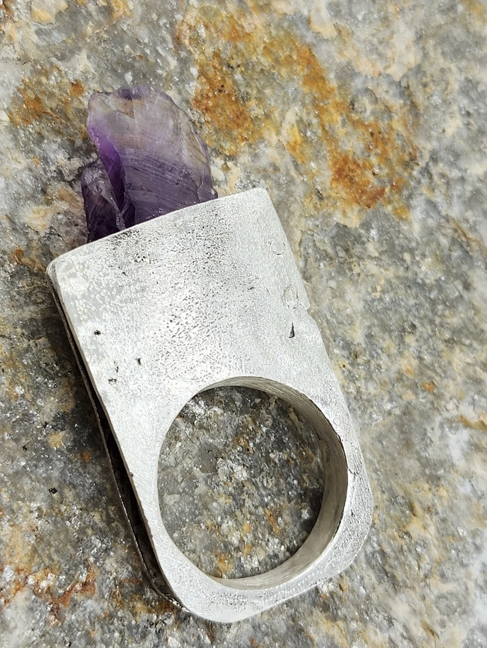 DREAMYJWLS amethyst said