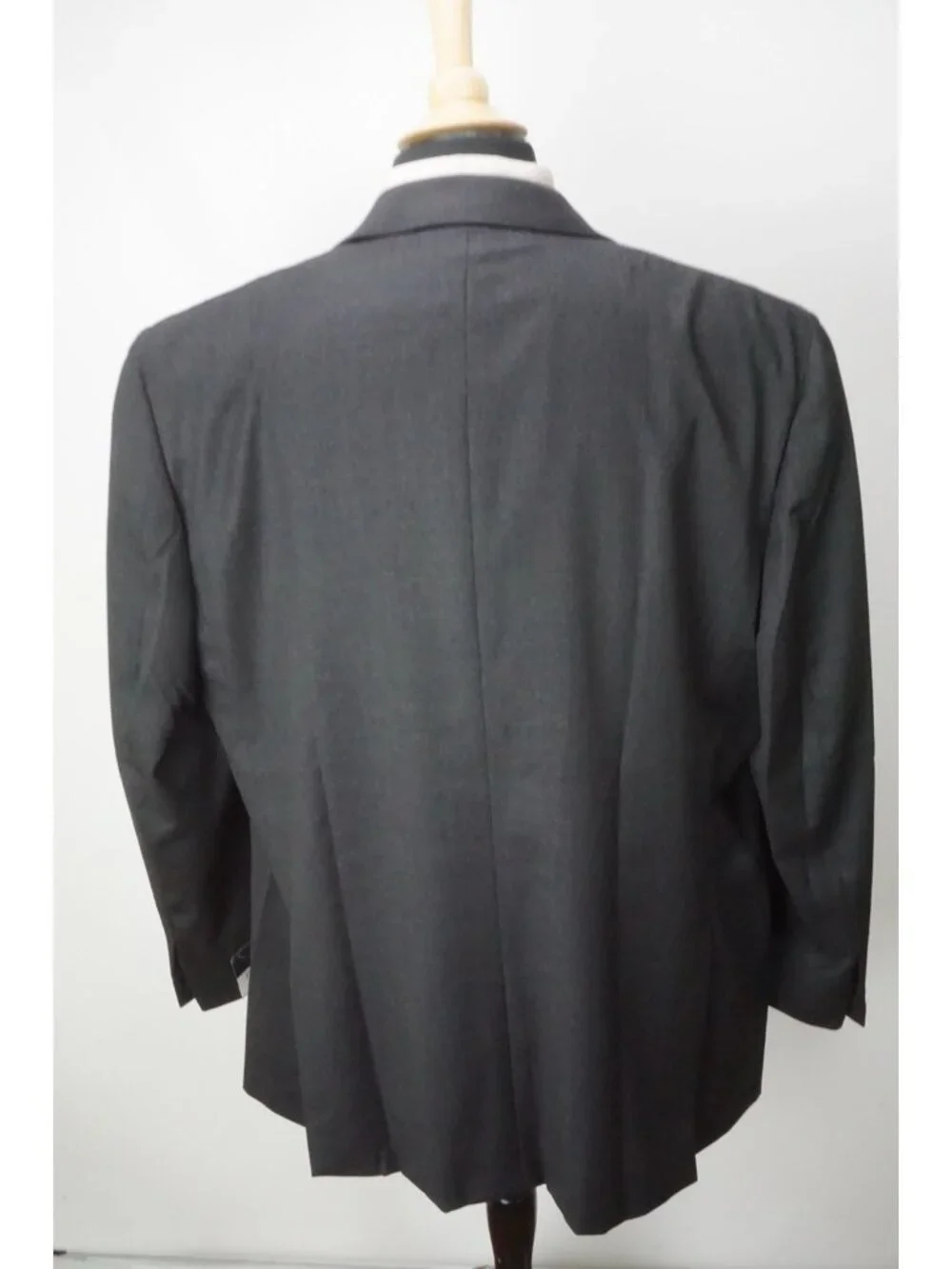 Burberry London Gray S100s Wool 2 Pc Suit Jacket Pants Sz 48R BRAND NEW