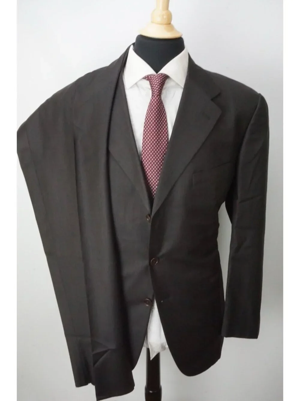 Burberry approximate measurements