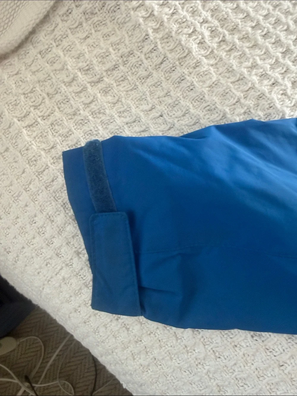 Columbia Bright Blue Hooded Rain Shell