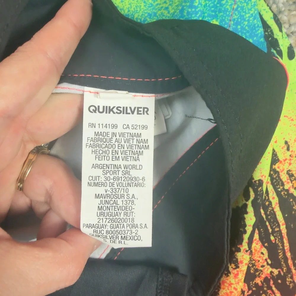 Quiksilver board shorts