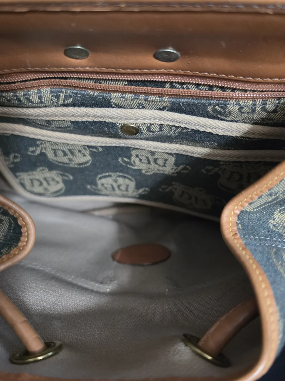 Dooney & Bourke dooney bourke