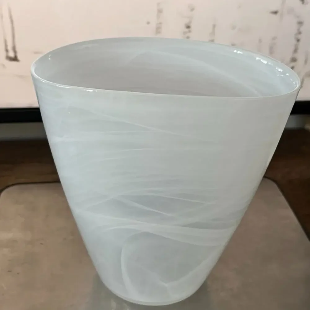 Unbranded white glass