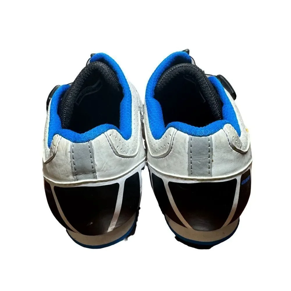 Men’s Giant cycling shoes size 10 white
