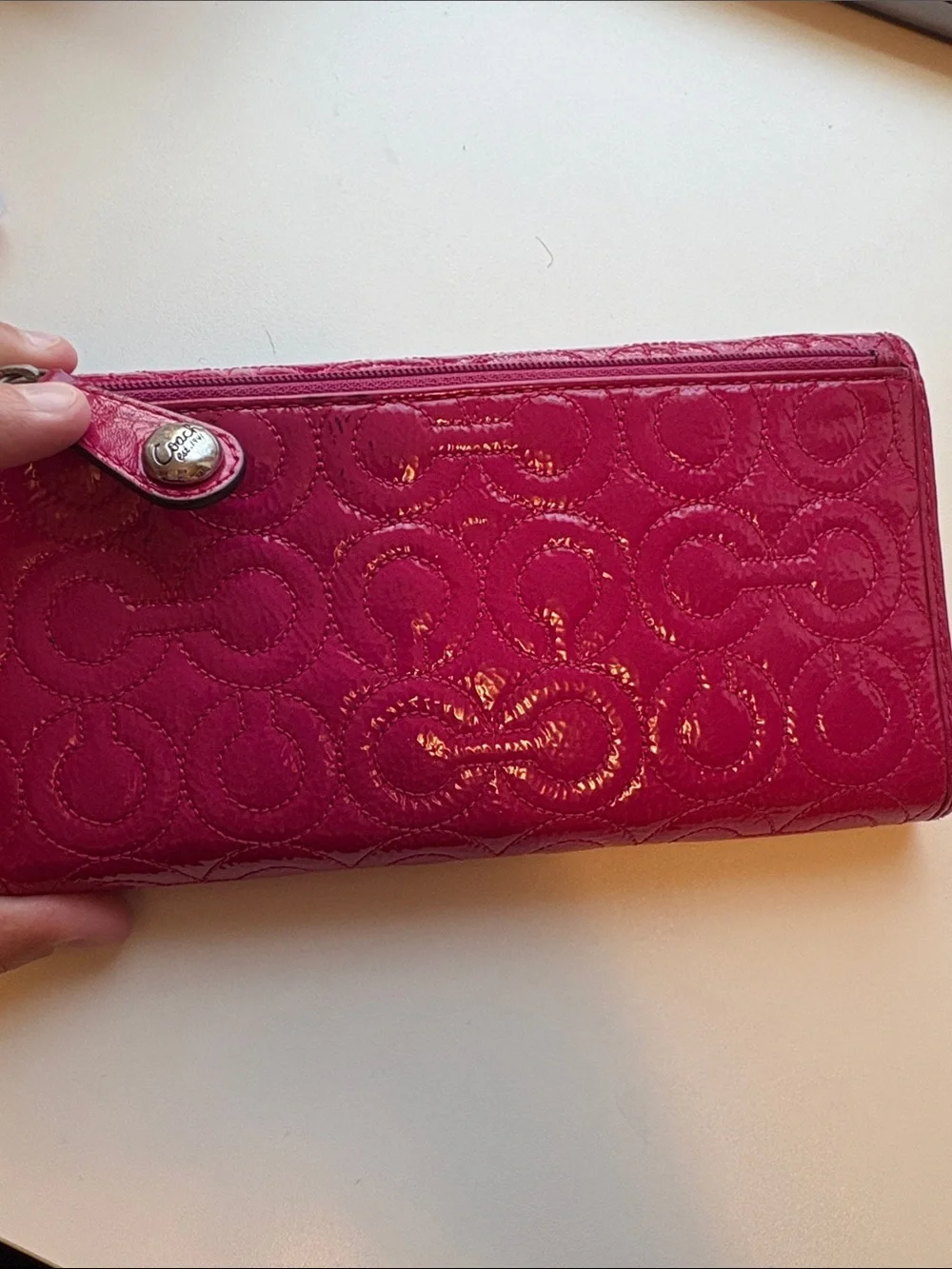 Coach compact pink