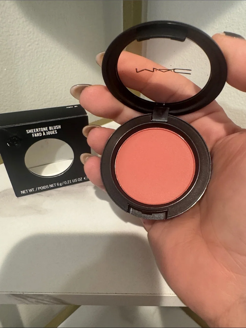 MAC Cosmetics color pinch