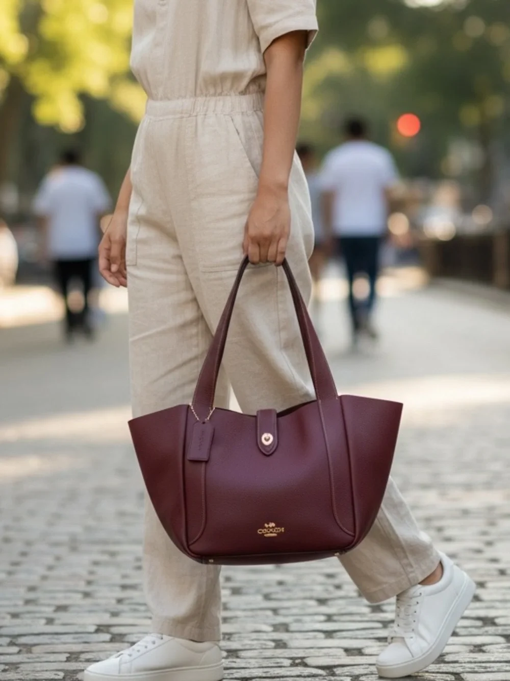 Coach elegant tote