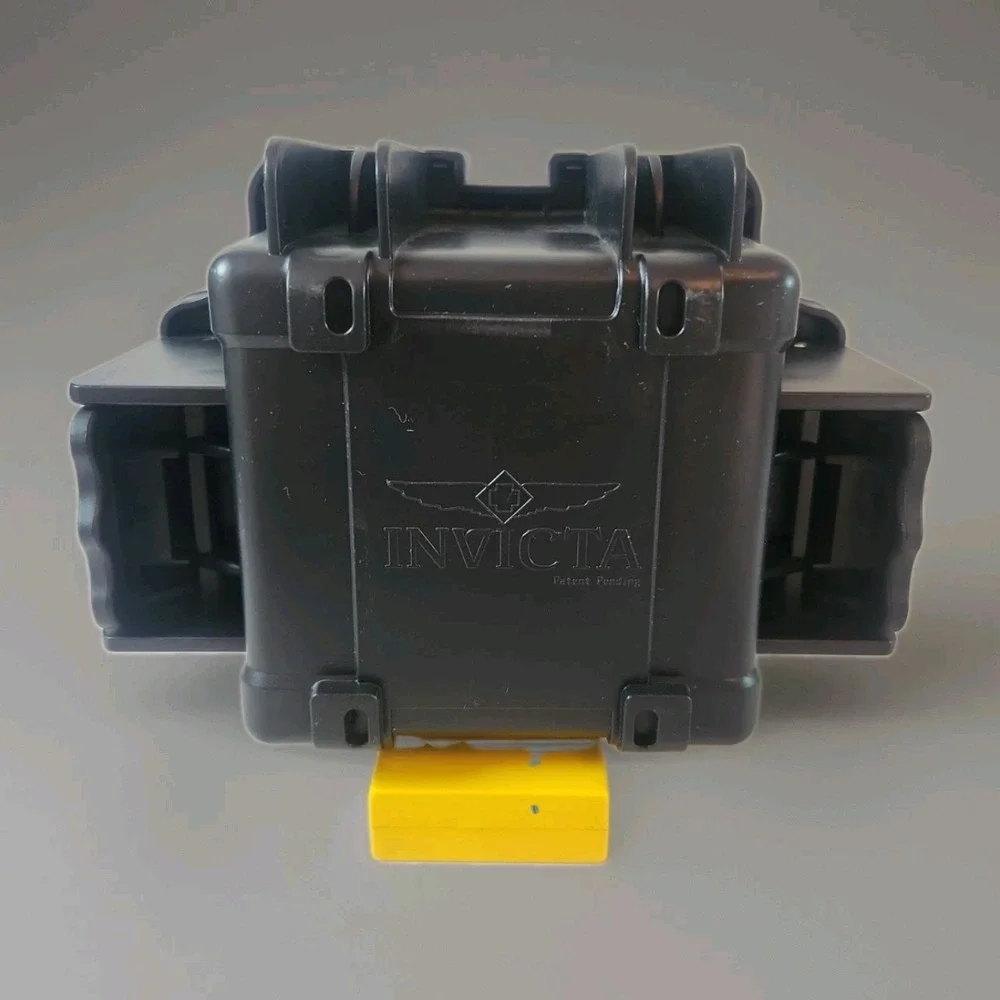 Invicta watch case
