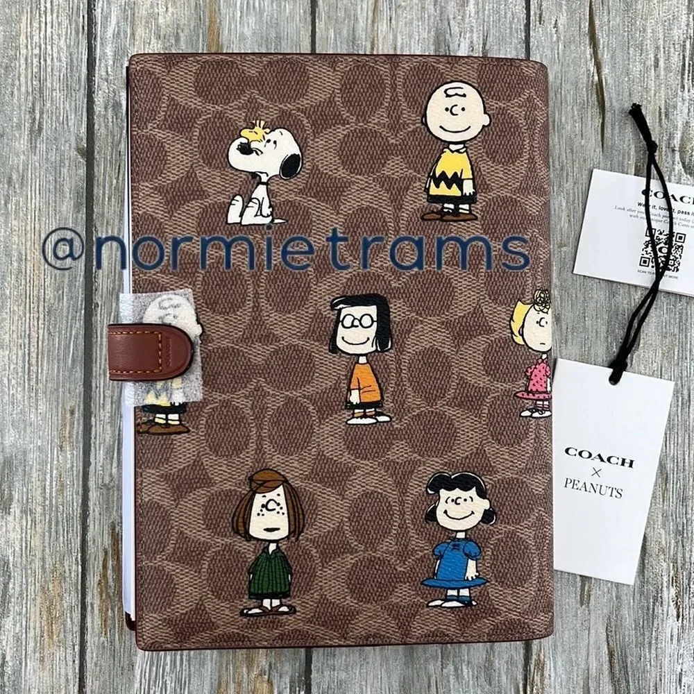 Coach notebook signature