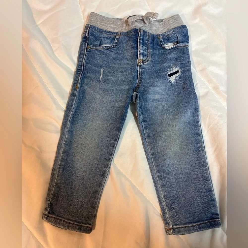 Old Navy Kids Blue Jeans size 18-24 months elastic waist