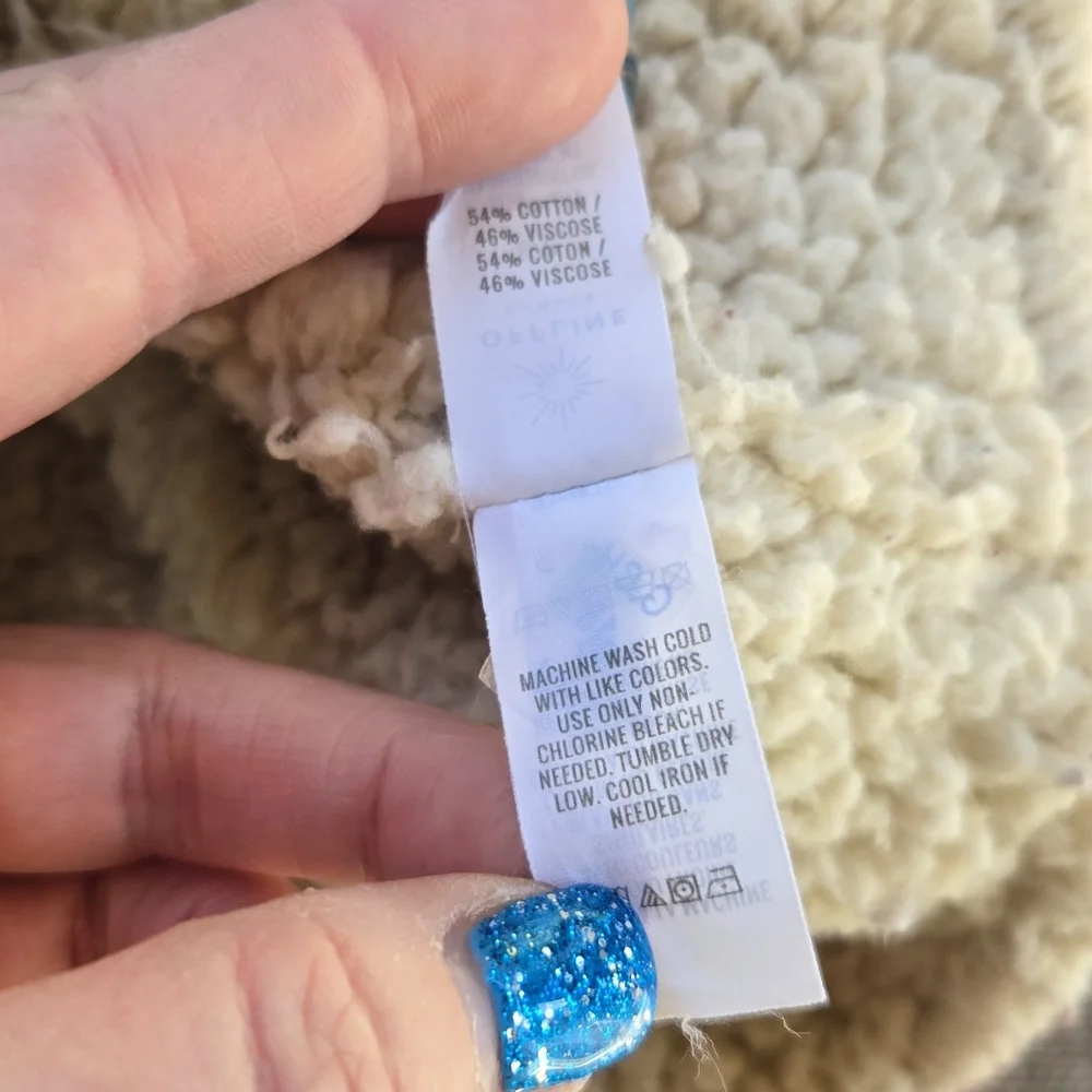 aerie great size