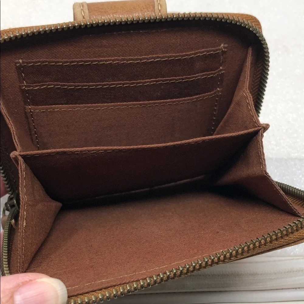 Fossil good preowned