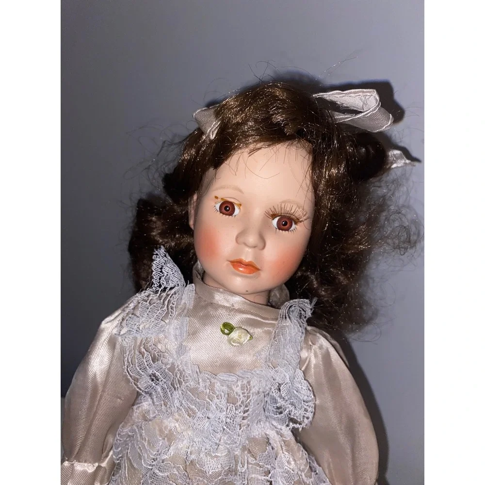 N/A porcelain doll