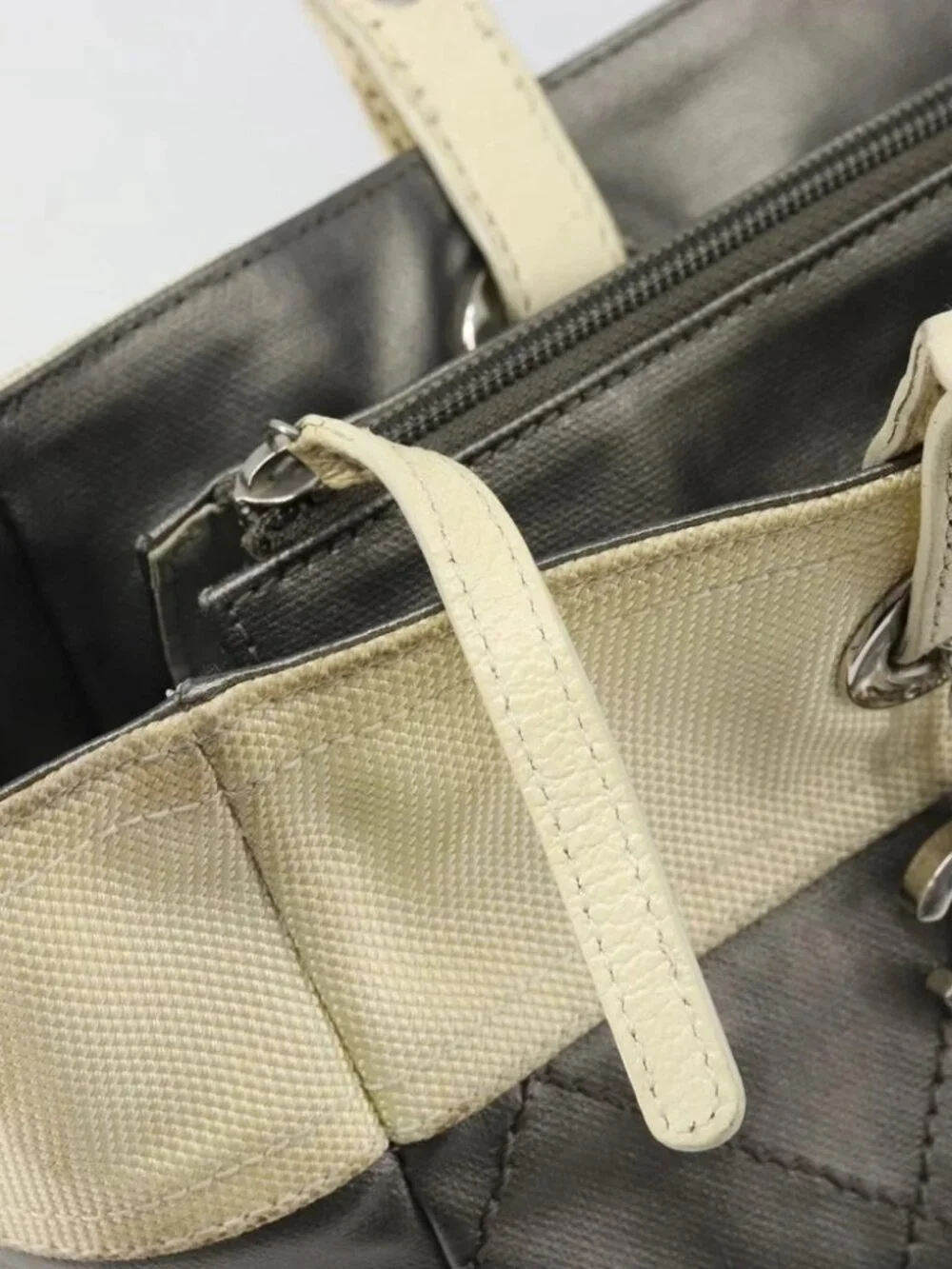 CHANEL cm box h28cm